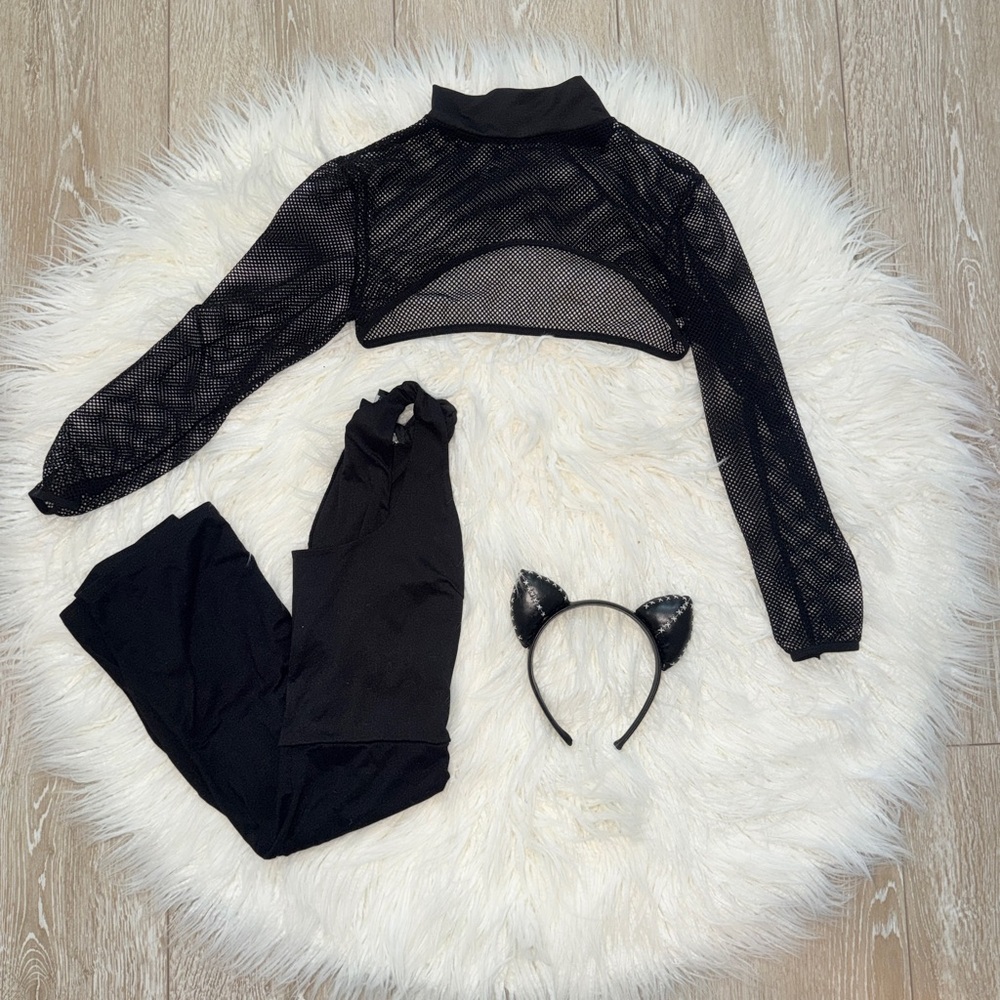 Black Mesh Crop Top, High-Waist Leggings & Cat Ear Headband OF LIVE Set